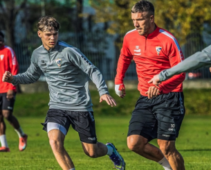 Το μήλο έπεσε κάτω από την μηλιά στην οικογένεια Ποντόλσκι (photo)