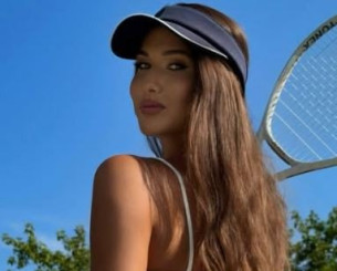 Στην Αθήνα για χάρη του Τζόκοβιτς η πιο όμορφη τενίστρια του κόσμου  (photos)