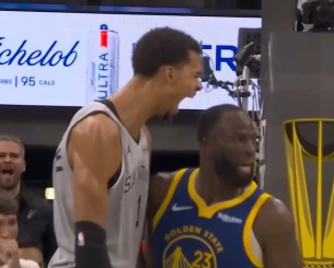 Ο Γουεμπανιαμά δεν λυπήθηκε τον Γκριν: Κάρφωσε στα μούτρα του και στη συνέχεια του φώναξε (Video)