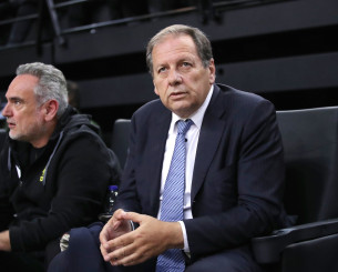 Στη Γαλλία με την ΑΕΚ για το Game 2 με Ναντέρ ο Αγγελόπουλος