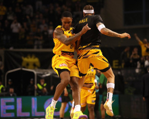 Ο Σι Τζέι Μπράις στο Athletiko: «Να τελειώσουμε τη σειρά με τη Ναντέρ στη Γαλλία»