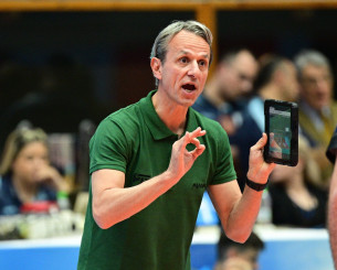 Ο Σάκης Ψάρρας στο Athletiko: «Είναι υπέροχο να παίζω αντίπαλος με τον αδερφό μου»