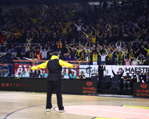 Παροξυσμός στον κόσμο της ΑΕΚ ενόψει Ναντέρ, «εξαφανίζονται» τα εισιτήρια