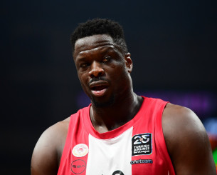 Εκτός εξάδας ξένων ο Φαλ κόντρα στον Πανιώνιο