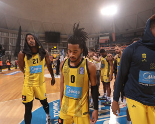 Πρόστιμο στον Άρη για υβριστικά συνθήματα στο παιχνίδι με το Περιστέρι