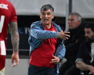 Αμείλικτος ο Μεντιλίμπαρ στους παίκτες του Ολυμπιακού - «Δεν θα επιτρέψουμε ποτέ ξανά τέτοια εμφάνιση»!