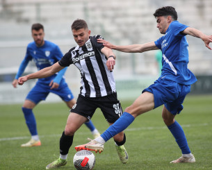 «Αγκαλιά» με την παραμονή η Νίκη Βόλου - Βαθμός «χρυσάφι» για ΠΑΟΚ Β, Καβάλα (vids)