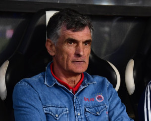 Παραδοχή Μεντιλίμπαρ: «Ήταν λάθος οι δύο επιθετικοί»