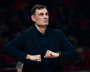 Μπαρτζώκας: «Καμία φορά σκέφτομαι ''γ@μωτο, να είχε βγει έξω το σουτ του Γιούλ''»