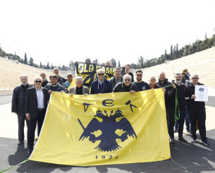 Οι παλαίμαχοι της ΑΕΚ 57 χρόνια μετά επιστρέφουν στο «Καλλιμάρμαρο»