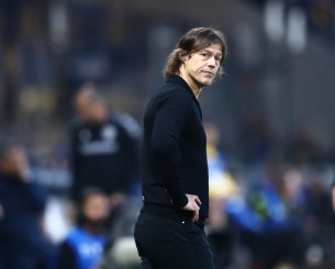 Ντέμης: «Δεν βλέπω να συνεχίζει και του χρόνου στην ΑΕΚ ο Αλμέιδα»