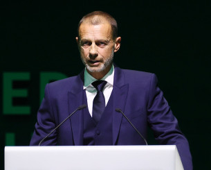 Τσέφεριν: «Ο Ολυμπιακός απέδειξε ότι το ποδόσφαιρο δεν είναι μόνο για τους "μεγάλους"» (vid)