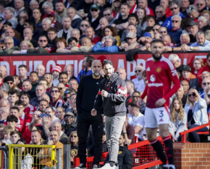 Ούτε κόκκινο, ούτε γαλάζιο: Το Μάντσεστερ τελευταία είναι γκρι!