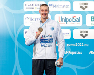 Ο σπουδαίος Κριστιάν Γκολομέεβ κρεμάει το σκουφάκι του