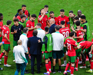 Η UEFA δεν καταργεί τελικά την παράταση στις διοργανώσεις της