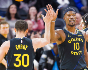 Μπάτλερ: «Δεν έχω δει να κάνουν σε παίκτη περισσότερα φάουλ από ότι στον Κάρι»