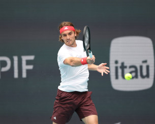 Ζβέρεφ και Τζόκοβιτς στο δρόμο του Τσιτσιπά για την υπεράσπιση στο Μόντε Κάρλο