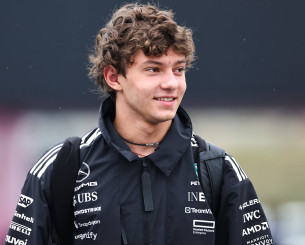 Σε αυτή την ομάδα «στέλνουν» τον Κίμι Αντονέλι οι Ιταλοί