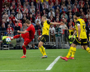 Χωρίς νικητή η ντερμπάρα του Μονάχου - Έχασε την ευκαιρία να κλειδώσει το πρωτάθλημα η Μπάγερν