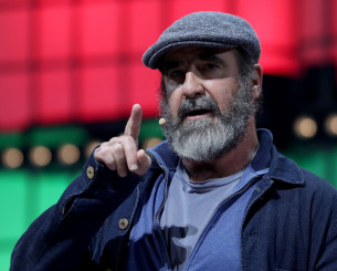 Καταιγιστικός Καντονά: «Η Γιουνάιτεντ καταστρέφεται με τον Ράτκλιφ»