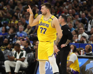 Τράβηξε... 45άρι ο Ντόντσιτς στην επιστροφή του στο Ντάλας, νίκες για Θάντερ, Νάγκετς