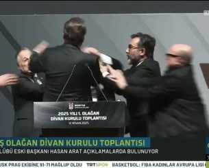 Απίστευτο ξύλο στη Γενική Συνέλευση της Μπεσίκτας  - «Είσαι ψεύτης και κλέφτης»