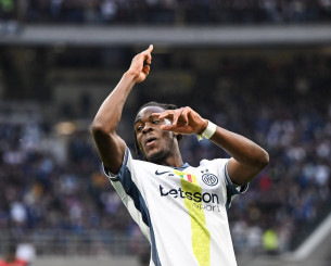 «Καλπάζει» για τίτλο η Ίντερ, κέρδισε (3-1) και την Κάλιαρι!