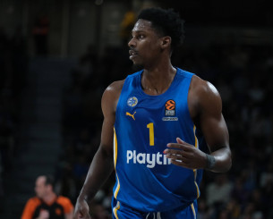 Με Χορντ η Μακάμπι στο ΣΕΦ - Καθυστέρηση στην πτήση της λόγω απεργίας