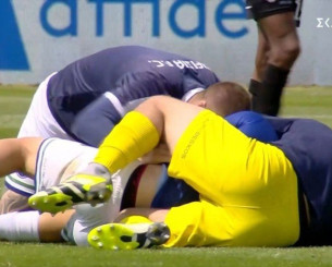 Δάκρυα χαράς και αγκαλιές από τους παίκτες της Κηφισιάς μετά το «διπλό» στην Καλαμάτα