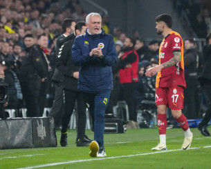 Συνεχίζεται το χάος στην Τουρκία - Η Φενέρμπαχτσε του Μουρίνιο απαιτεί ξένους διαιτητές και στο VAR