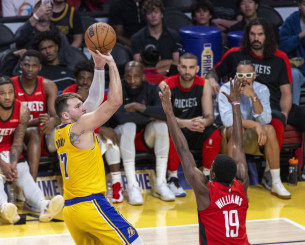 Κάποιος να τον σταματήσει: Ο Ντόντσιτς με 39άρα «κλείδωσε» την 3η θέση στη Δύση για τους Λέικερς!