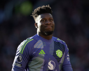 Από την Μάντσεστερ Γιουνάιτεντ σε ομάδα - έκπληξη ο Ονάνα!