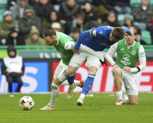 Απρόσμενη ήττα (1-0) για την Σέλτικ από την ουραγό Σεντ Τζόνστον