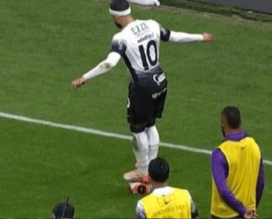 H Bραζιλία βάζει τέλος στο jogo bonito - H ενέργεια του Ντεπάι που δίχασε (pic)