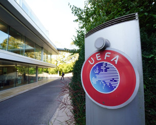 «Πέρασε» με... ενστάσεις από την UEFA η πρόταση για αγώνες πρωταθλήματος εκτός των συνόρων