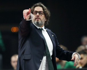 «Όταν κοιτάς μέσα στην άβυσσο, αυτή κοιτάζει μέσα σου»: Ο Τρινκιέρι δεν είπε πραγματικά «όχι» στην Παρτίζαν