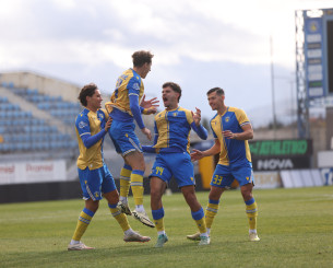 Ο Λάσκαρης με καρφωτή κεφαλιά κάνει το 1-0 για τον Αστέρα AKTOR Β' (video)