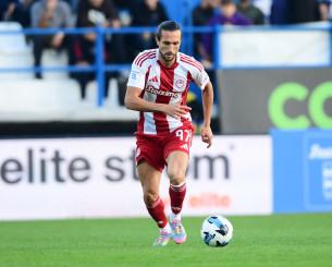 Ο κομβικός Γιαζίτζι που εκμεταλλεύεται κάθε ευκαιρία και δίνει πολύτιμες λύσεις στον Ολυμπιακό (videos)