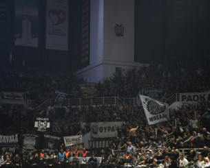 Ασπρόμαυρη... τρέλα: Εξαντλήθηκαν τα εισιτήρια του αγώνα του ΠΑΟΚ κόντρα στον Ολυμπιακό!
