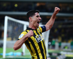 Ο Μάνταλος στα 34 του κουβαλά και εμπνέει