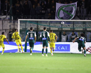 Ο Γιόβιτς με εκτέλεση α λα Πανένκα το 0-2 της ΑΕΚ (video)