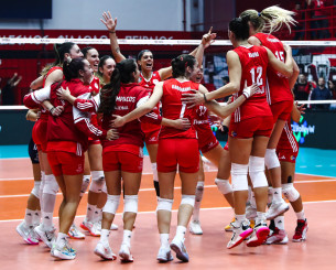 Ιστορική νίκη για τον Ολυμπιακό στους ομίλους του CEV Champions League Γυναικών!