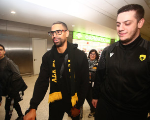 Ο Τζιάν Κλαβέλ στο Athletiko: «Εύκολη απόφαση να έρθω στην ΑΕΚ, θα κάνω τα πάντα για νίκες»