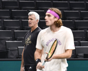 Το συγκινητικό μήνυμα του Τσιτσιπά για τα γενέθλια του πατέρα του