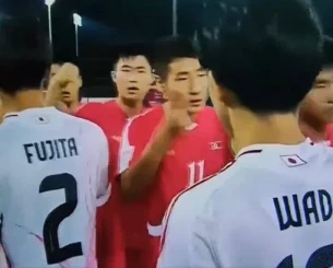 Απίστευτο: Οι παίκτες της Ιαπωνίας δέχτηκαν... επίθεση από τους Βορειοκορεάτες πριν από ματς (video)