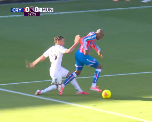 Η Κρίσταλ Πάλας «πάγωσε» τη Γιουνάιτεντ χάρη στον νέο κανονισμό για πέναλτι