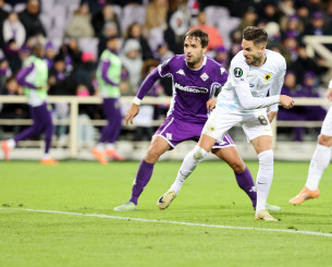 Τρομερή συνεργασία Πινέδα με Πήλιο, ο Γκατσίνοβιτς με πλασέ το 0-1 της ΑΕΚ (video)