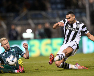 Το γκολ του Γιακουμάκη που έδωσε τη νίκη στον ΠΑΟΚ στην Λιβαδειά (video)