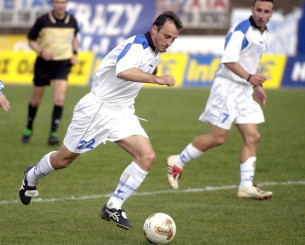 Ο ΠΑΣ Γιάννινα κινδυνεύει με αφαίρεση βαθμών για οφειλή στον 50χρονο Βλάτκο Γκόσεφ!