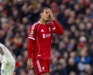 Η ελεύθερη πτώση της Λίβερπουλ και το... μοτίβο της αποτυχίας